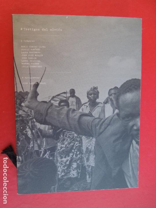 Libros: TESTIGOS DEL OLVIDO - CR&Oacute;NICAS - VER AUTORES - EDICIONES EL PA&Iacute;S 2011. - Foto 1