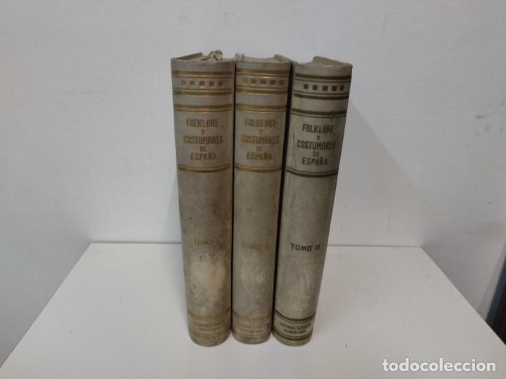 Libros: Folklore y costumbres de Espa&ntilde;a - Foto 1