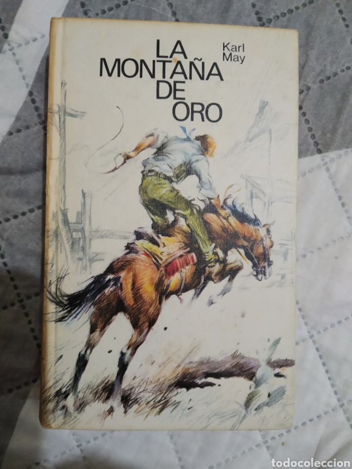 Libros: La monta&ntilde;a de Oro.Karl May.1972. - Foto 1