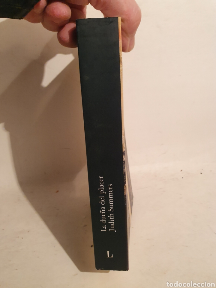 Libros: LA DUE&Ntilde;A DEL PLACER. JUDITH SUMMERS. LUMEN 2004. - Foto 3