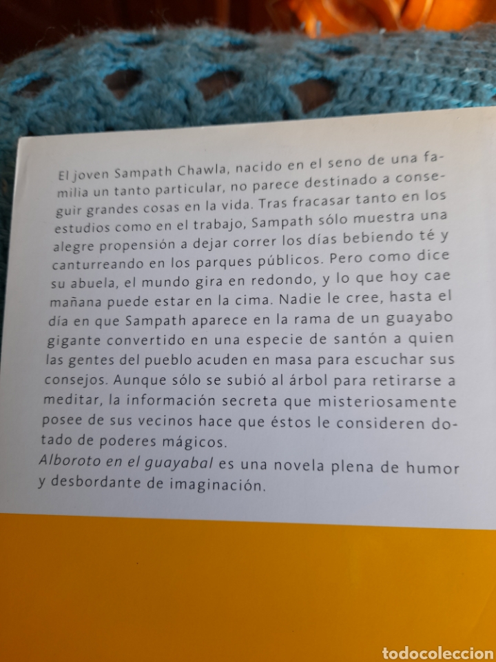 Libros: Alboroto en el guayabal. Kiran Desai - Foto 3