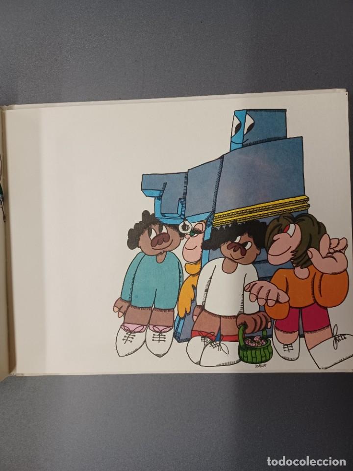 Libros: LA GRAN TONTER&Iacute;A. LA CHACHA ROB&Oacute;TICA. LIBRO SONORO - Foto 2