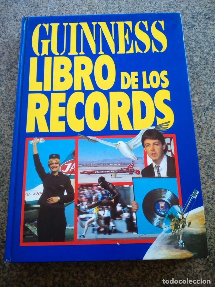 Libros: GUINNESS - LIBRO DE LOS RECORDS -- CIRCULO 1981 -- - Foto 1