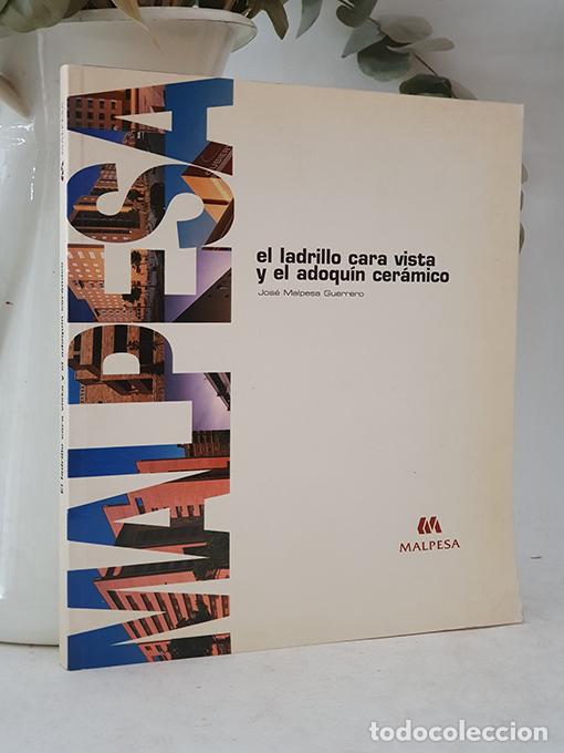 Livros em segunda m&atilde;o: EL LADRILLO CARA VISTA Y EL ADOQU&Iacute;N CER&Aacute;MICO. . ilustradas. Tama&ntilde;o cuarta menor apaisada. Tapa bland