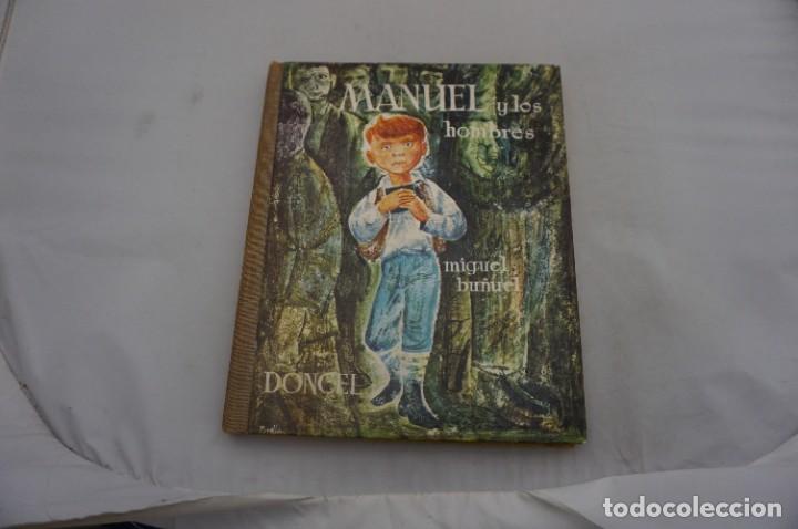 Libros: 3D/ MANUEL Y LOS HOMBRES - MIGUEL BU&Ntilde;UEL / DONCEL EDITOR - Foto 1