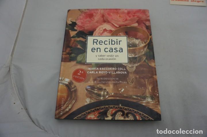 Libri di seconda mano: 3D/ RECIBIR EN CASA Y SABER VESTIR EN CADA OCASION - MARIA ESCUDERO COLL / BELACQUA EDITOR
