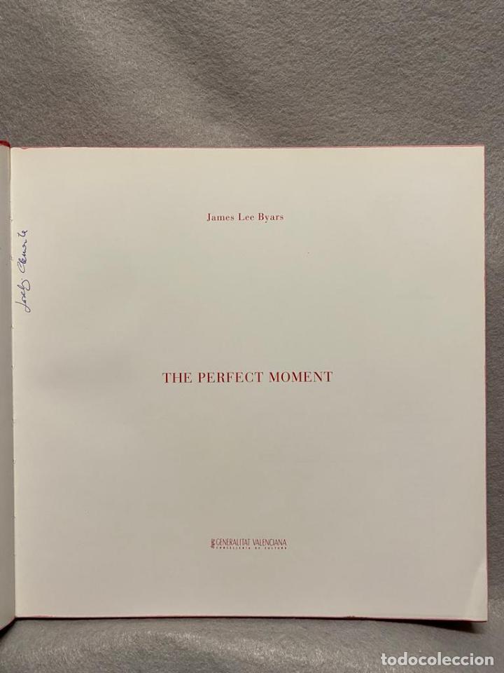 Libros: JAMES LEE BYARS. THE PERFECT MOMENT. IVAM cat&aacute;logo. - Foto 2