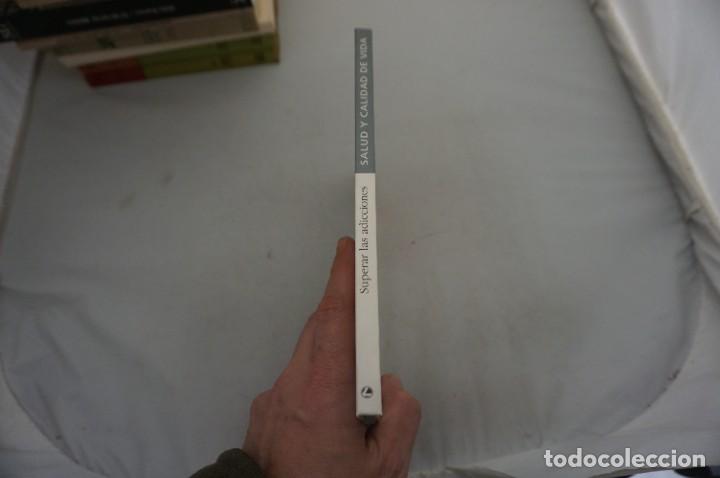 Libros: AR12C/ SUPERAR LAS ADICCIONES - MARIA MORON / CIRCULO DE LECTORES - Foto 2