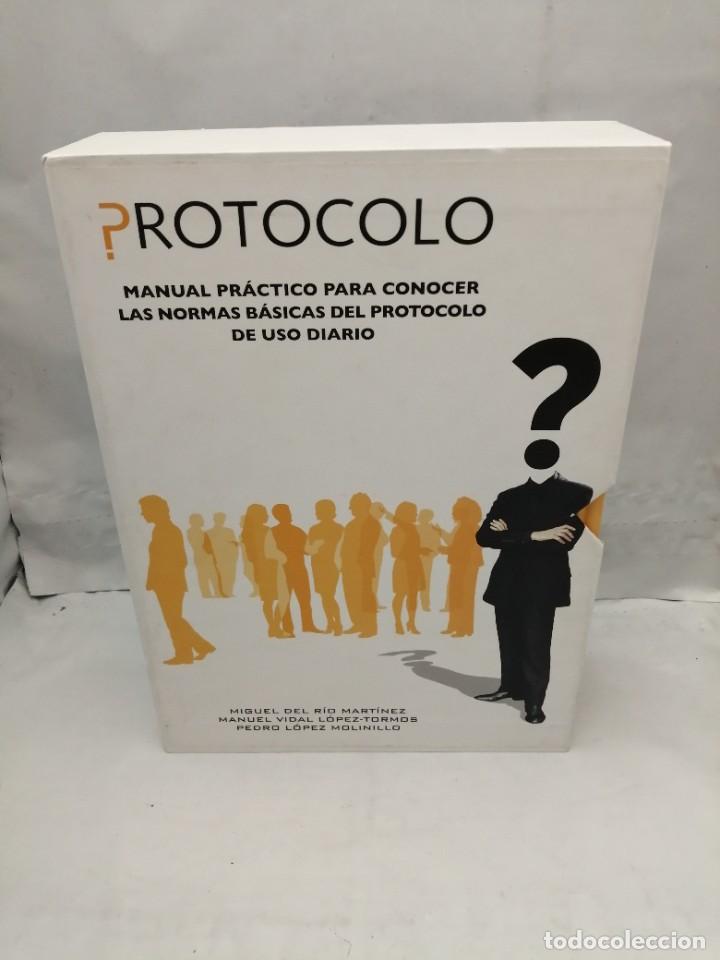 Libros: PROTOCOLO: MANUAL PR&Aacute;CTICO (2 TOMOS: LIBRO + AP&Eacute;NDICES, OBRA COMPLETA EN ESTUCHE) - Foto 2