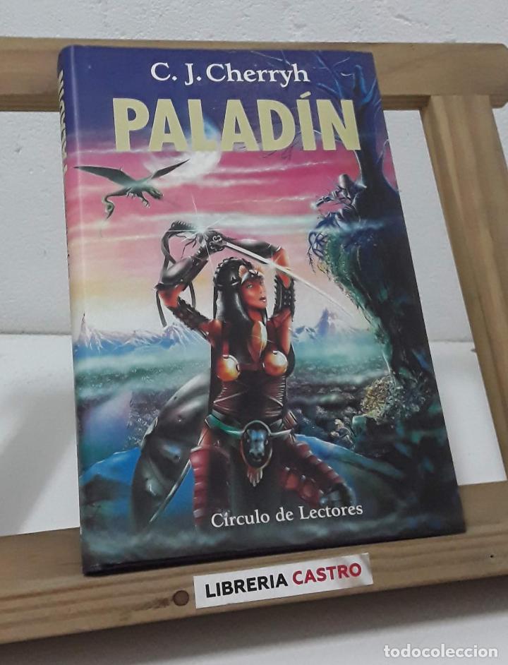Libros: Palad&iacute;n - C. J. Cherryh - Foto 1