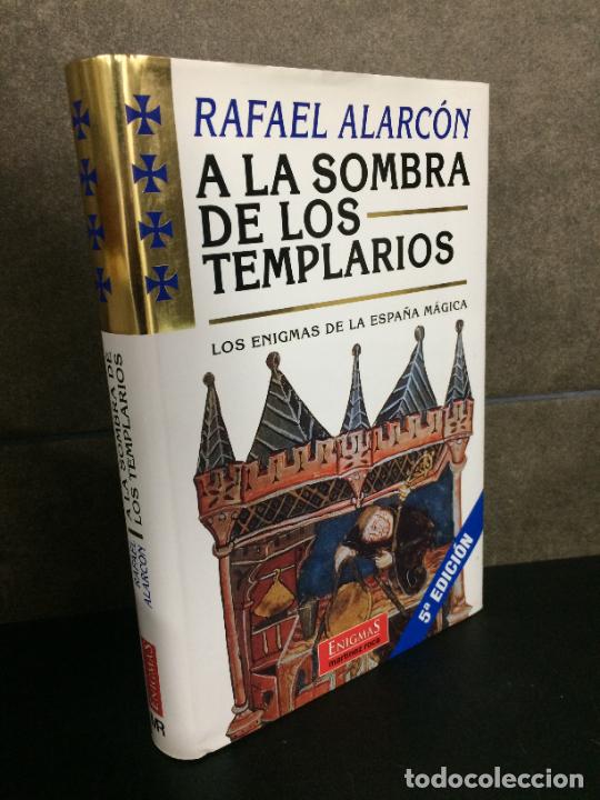 Libros: A la sombra de los templarios. Rafael Alarc&oacute;n. - Foto 1