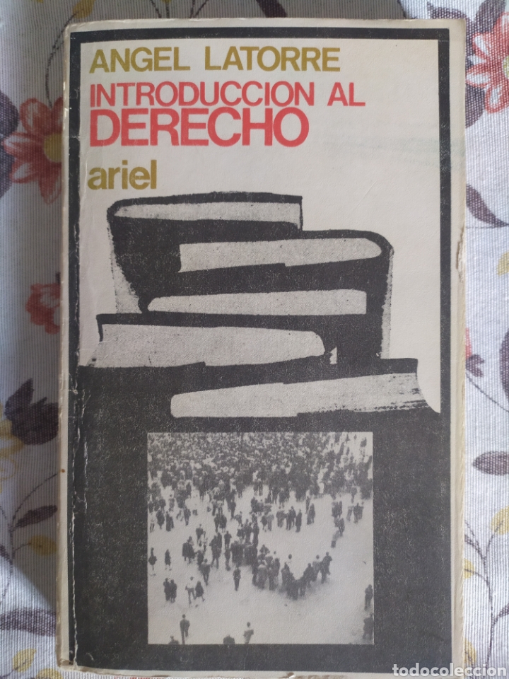 Libros: &Aacute;ngel Latorre. Introducci&oacute;n al Derecho - Foto 1