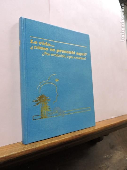 books: La vida &iquest;c&oacute;mo se presento aqu&iacute;? Watchtower bible and tract society of Pennsylvania. 1985