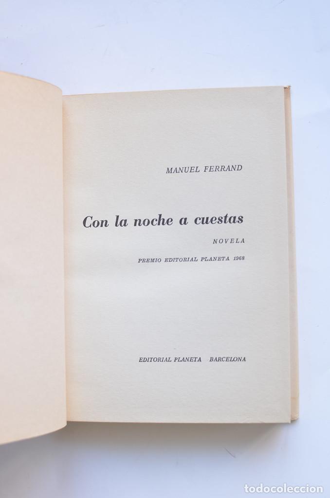 Libros: Con la noche a cuestas - FERRAND, Manuel - Foto 3