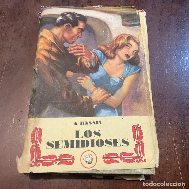 Libros: Los semidioses - A. Massia - Foto 1