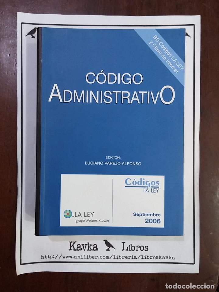 Libros: C&oacute;digo administrativo - Luciano Parejo Alfonso - Foto 1