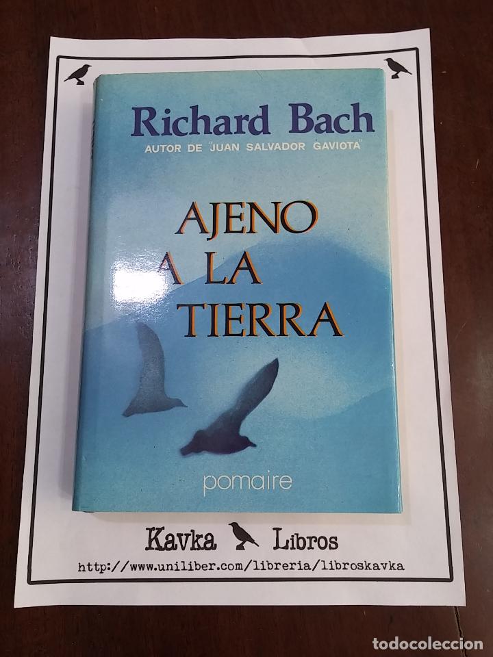 Libros: Ajeno a la tierra - Richard Bach - Foto 1