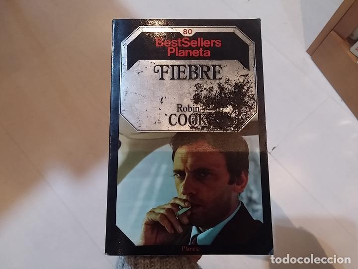 Libros: Fiebre - Robin Cook - Foto 1