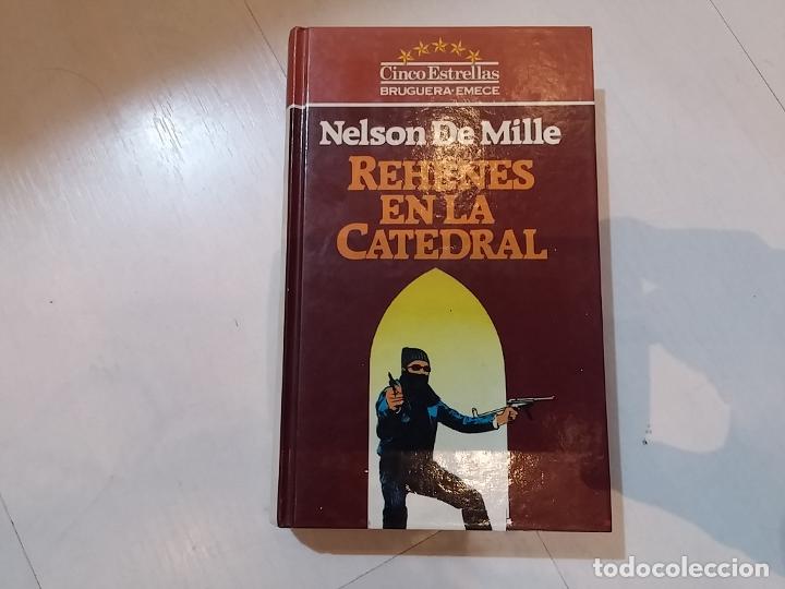 Libros: Rehenes en la catedral - Nelson De Mille - Foto 1