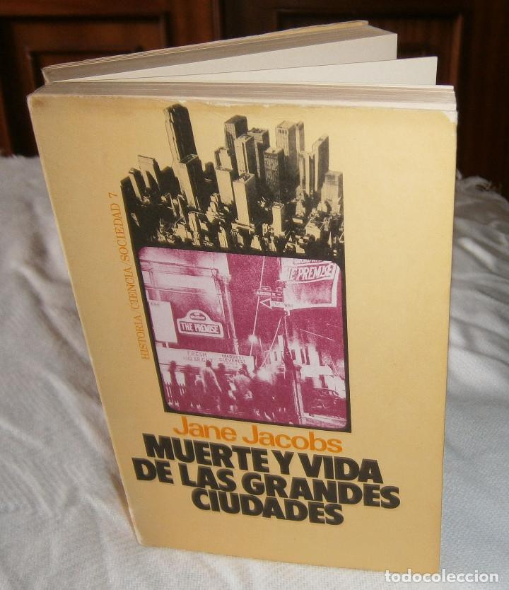 Libros: Muerte y vida de las grandes ciudades Jane Jacobs - Foto 1