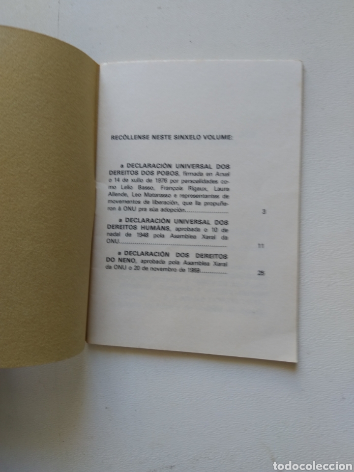 Libros: OS DEREITOS DOS POBOS/ESCOLA ABERTA - Foto 2