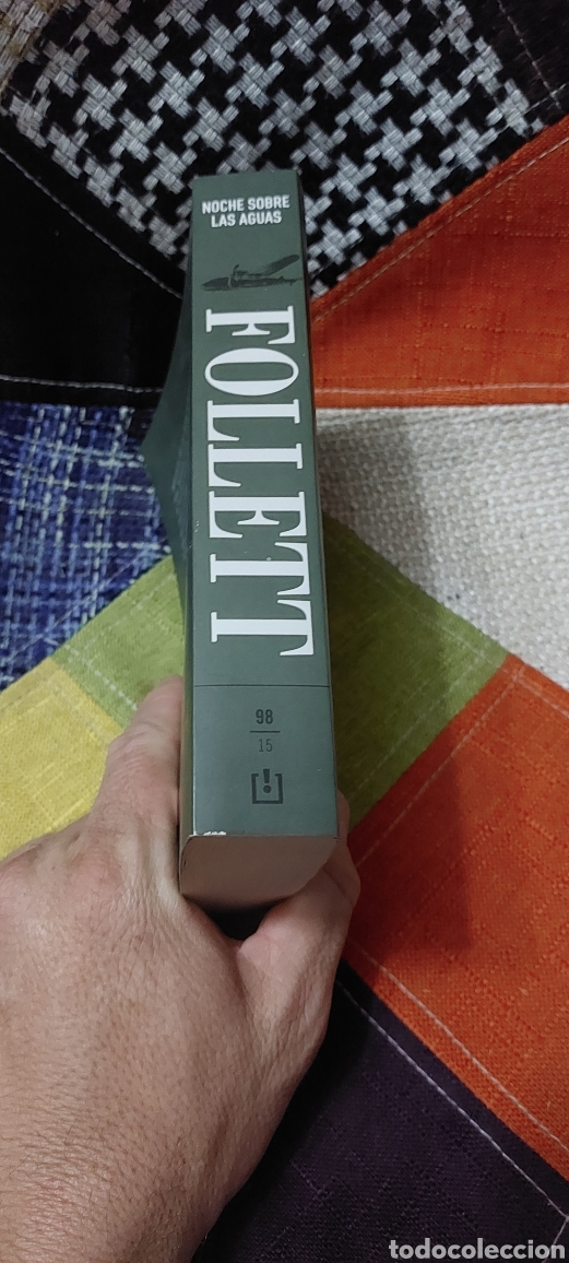 Libros: Libro Noche sobre las aguas -Ken Follett- (Lote A) - Foto 2