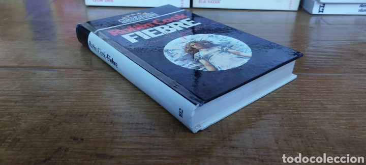 Libros: Libro Fiebre -Robin Cook- (Lote A) - Foto 2