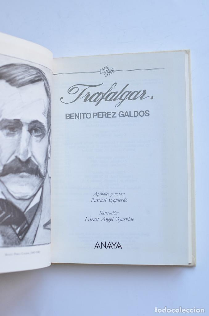 Libros: Trafalgar - P&Eacute;REZ GALD&Oacute;S, Benito - Foto 2
