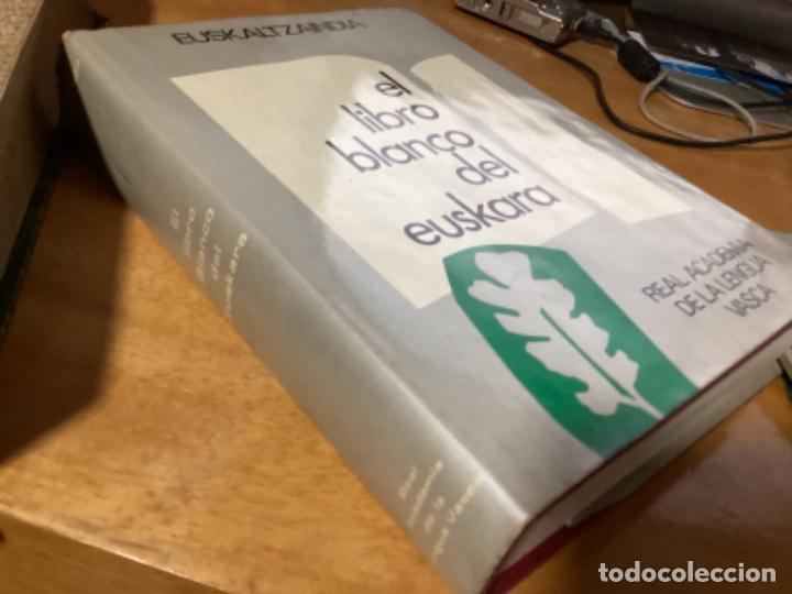 Libros: El libro Blanco del Euskara - Real Academia de la Lengua Vasca Euskaltzaindia/VVAA - Foto 1