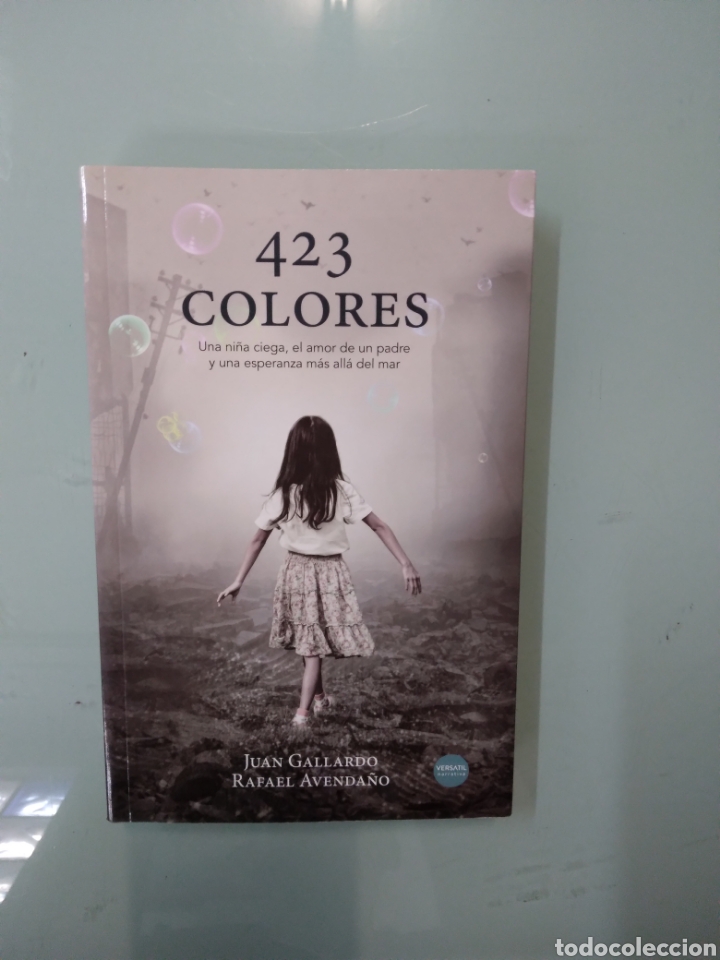 Libros: Juan Gallardo, 423 colores, Versatil - Foto 1