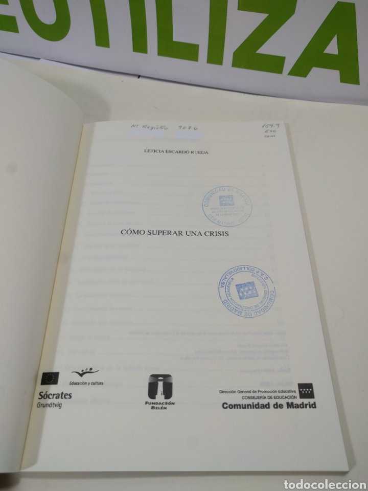 Libros: Como superar una crisis. Comunidad de Madrid. - Foto 2