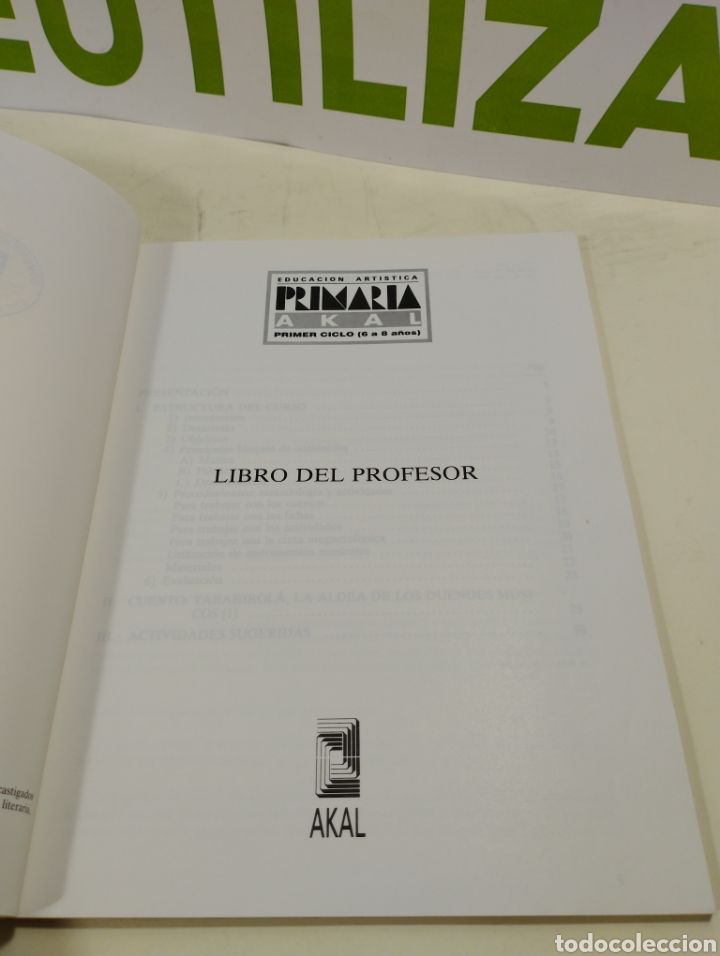 Libros: Libro del profesor. Educaci&oacute;n art&iacute;stica. Akal - Foto 2
