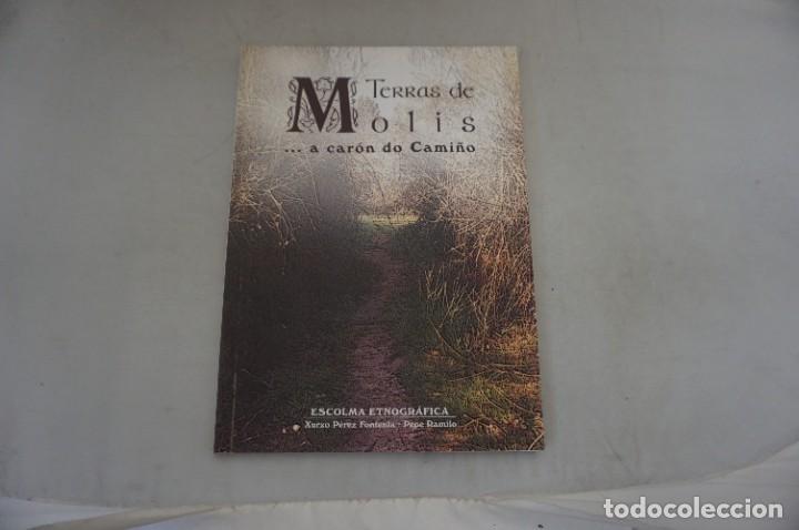 Libri di seconda mano: AR14F/ TERRAS DE MOLIS... A CARON DO CAMI&Ntilde;O - ESCOLMA ETNOGRAFICA - XURXO PEREZ FONTENLA