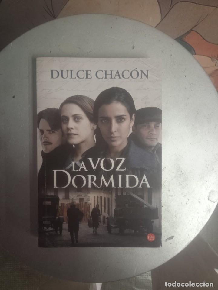 Libros: LA VOZ DORMIDA - Dulce Chac&oacute;n - Foto 1
