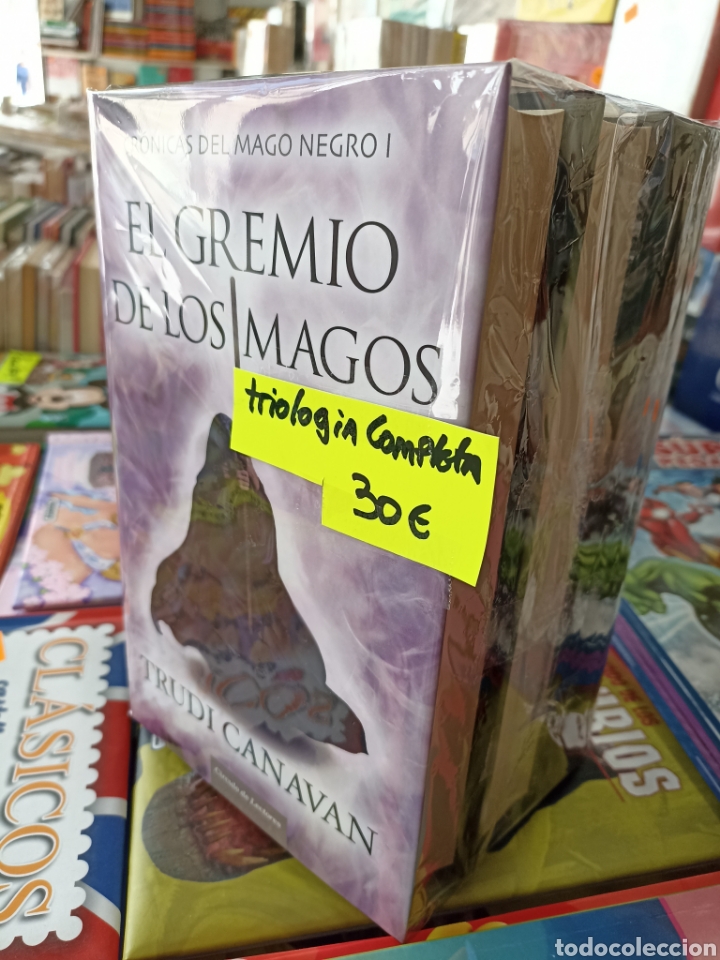 Libros: Cr&oacute;nica del mago negro Trudi Canavan ( 3 tomos ), c&iacute;rculo de lectores - Foto 4