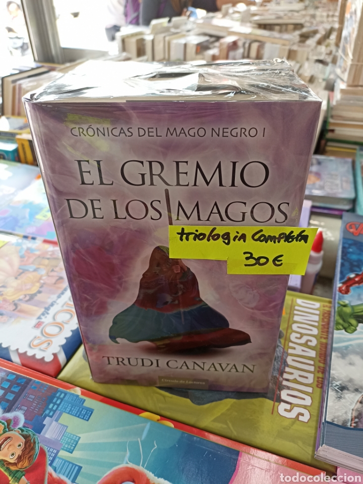Libros: Cr&oacute;nica del mago negro Trudi Canavan ( 3 tomos ), c&iacute;rculo de lectores - Foto 1