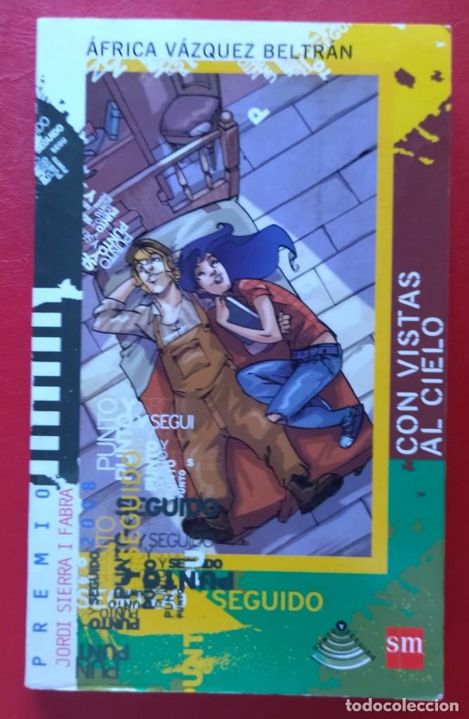 Libri di seconda mano: Con Vistas al Cielo. &Aacute;frica V&aacute;zquez Beltr&aacute;n.