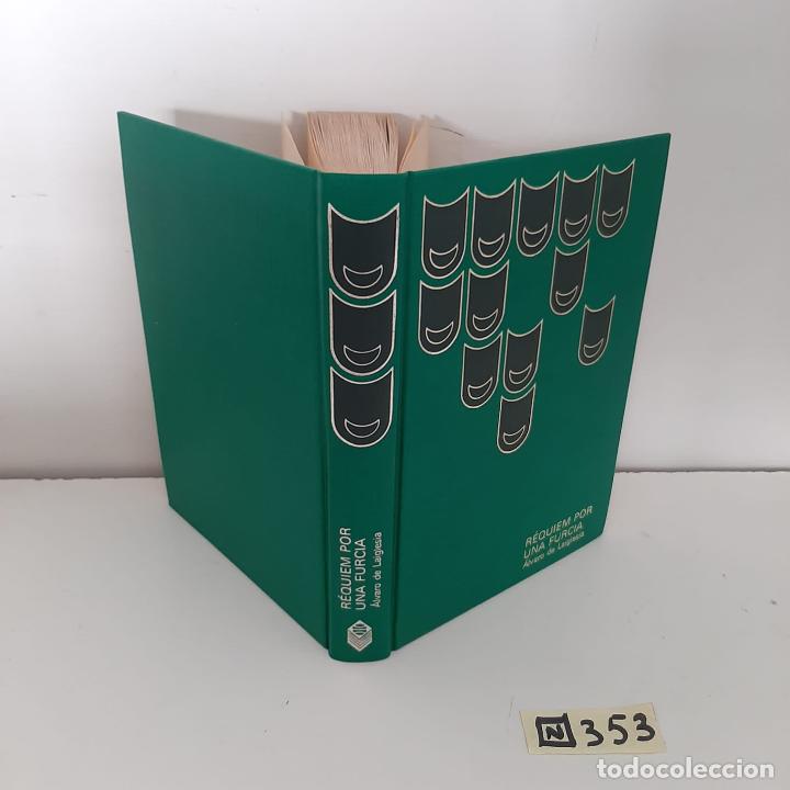 Libros: Requiem por una furcia - Foto 1