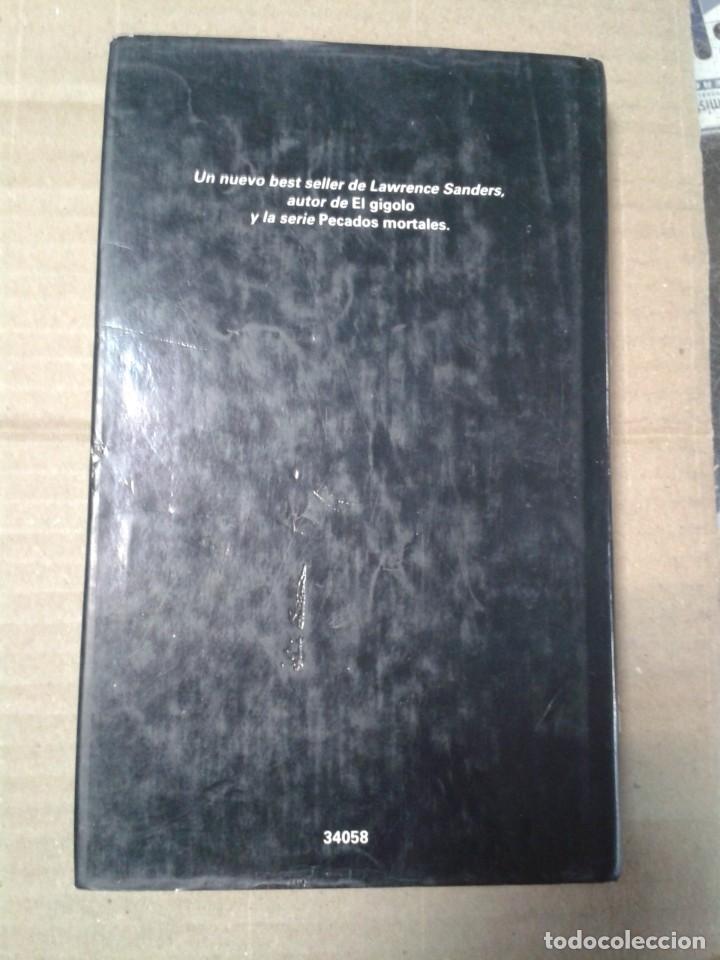 Libros: EL OCTAVO MANDAMIENTO, AUTOR. LAWRENCE SANDERS - Foto 2