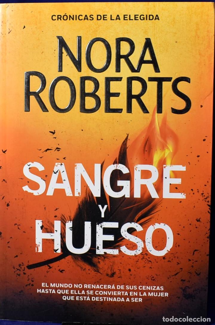 Libros: Sangre y hueso (Cr&oacute;nicas de la Elegida 2) - Roberts, Nora - Foto 1