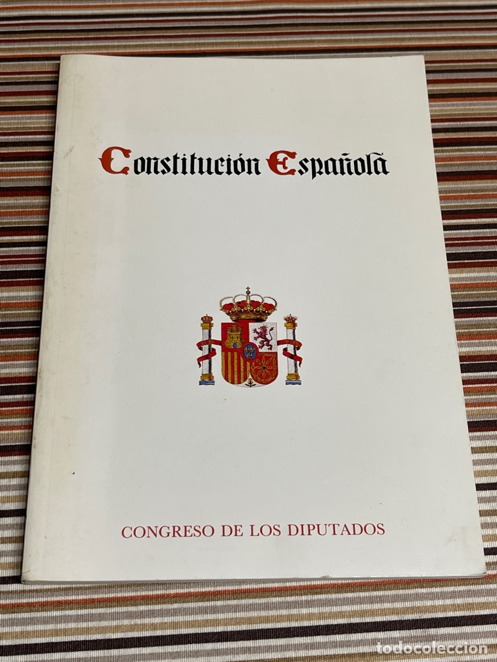 Libros: Constituci&oacute;n espa&ntilde;ola - Foto 1