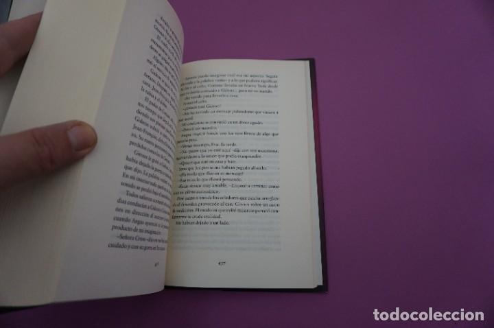 Libros: 4A/ ATADA A TI - SILVIA DAY / CIRCULO DE LECTORES - Foto 3