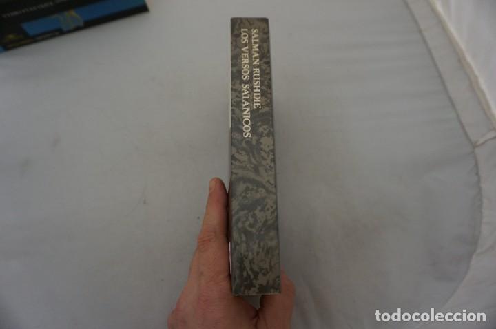 Libros: AR2/ LOS VERSOS SATANICOS - SALMAN RUSHDIE / PRIMERA EDICION - Foto 7