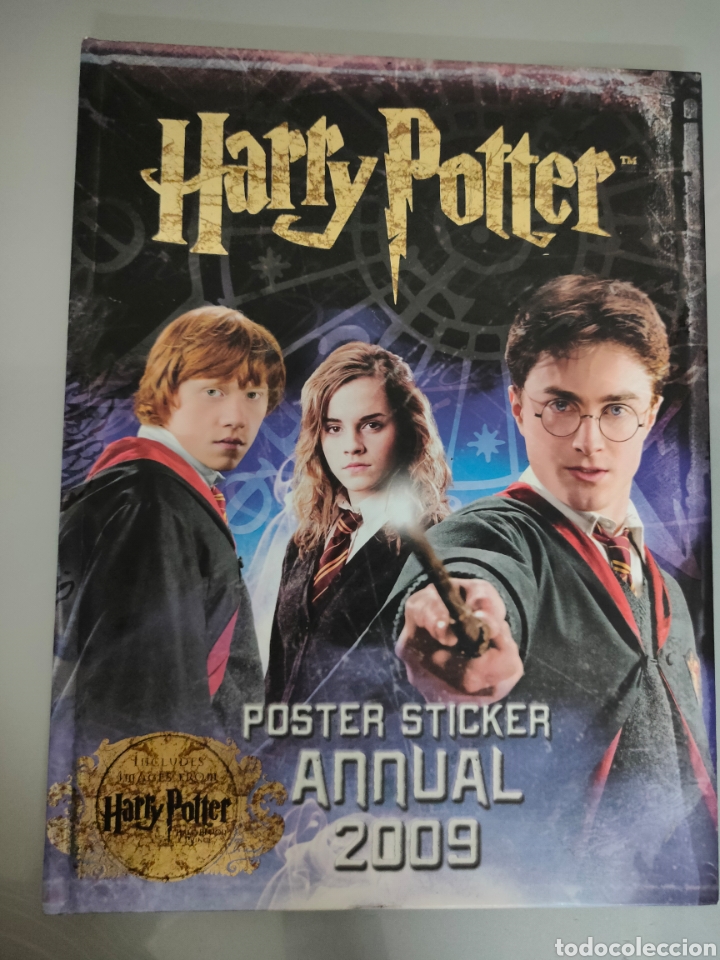 Libros: LIBRO HARRY POTTER POSTER STICKER ANUAL 2009 - Foto 1