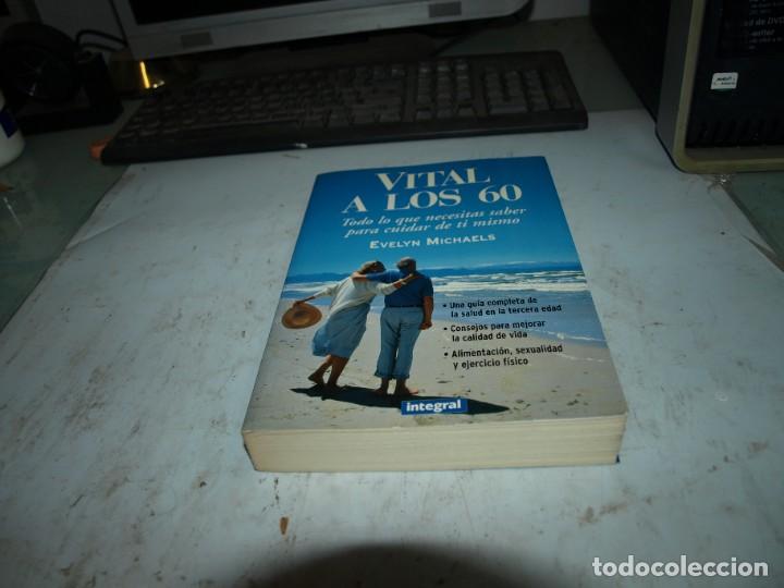 Libros: Vital a los sesenta, Evelyn Michaels - Foto 1
