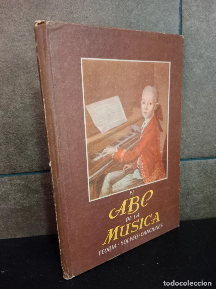 Livros em segunda m&atilde;o: EL ABC DE LA MUSICA. TEORIA, SOLFEO, CANCIONES. MANUEL ALAVEDRA INVERS.