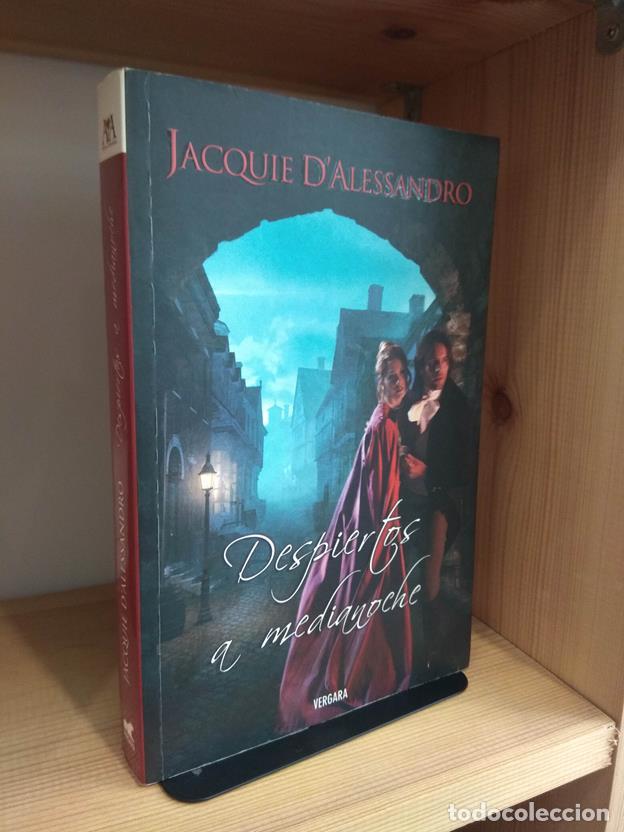 Libros: Despiertos a medianoche - Foto 1