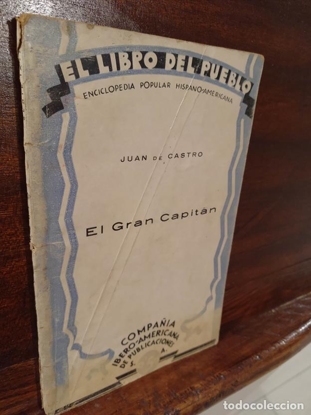 Libros: El libro del pueblo - El gran capitan - Foto 1