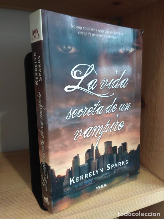 Libros: La vida secreta de un vampiro - Foto 1