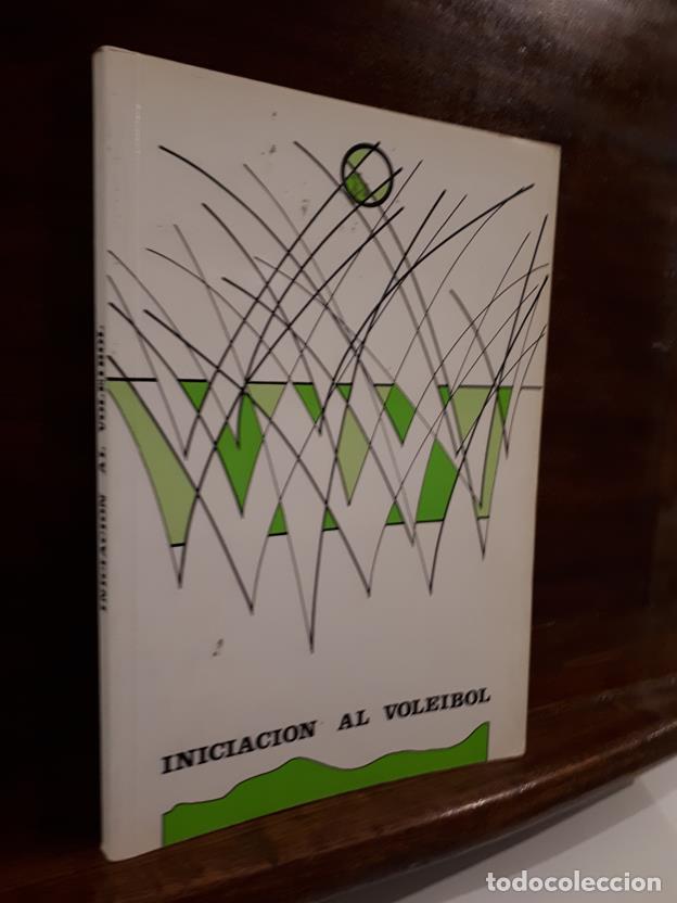 Libros: Iniciaci&oacute;n al voleibol - Foto 1